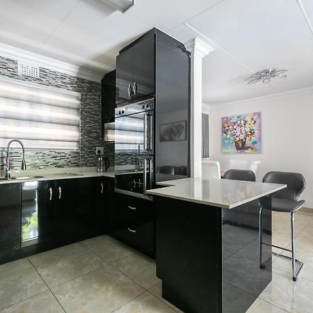 Signature Lodge Kempton Park Buitenkant foto