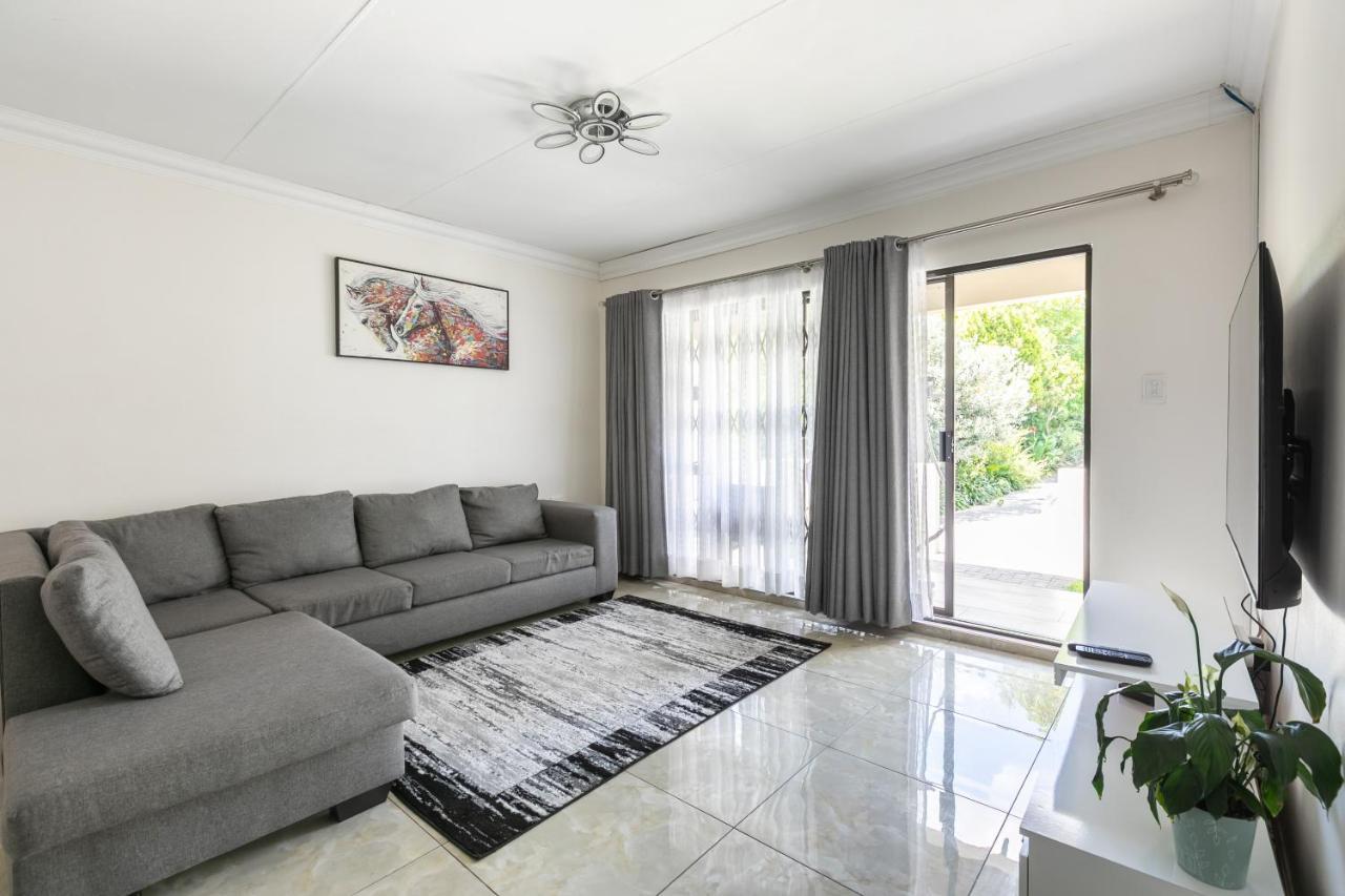 Signature Lodge Kempton Park Buitenkant foto