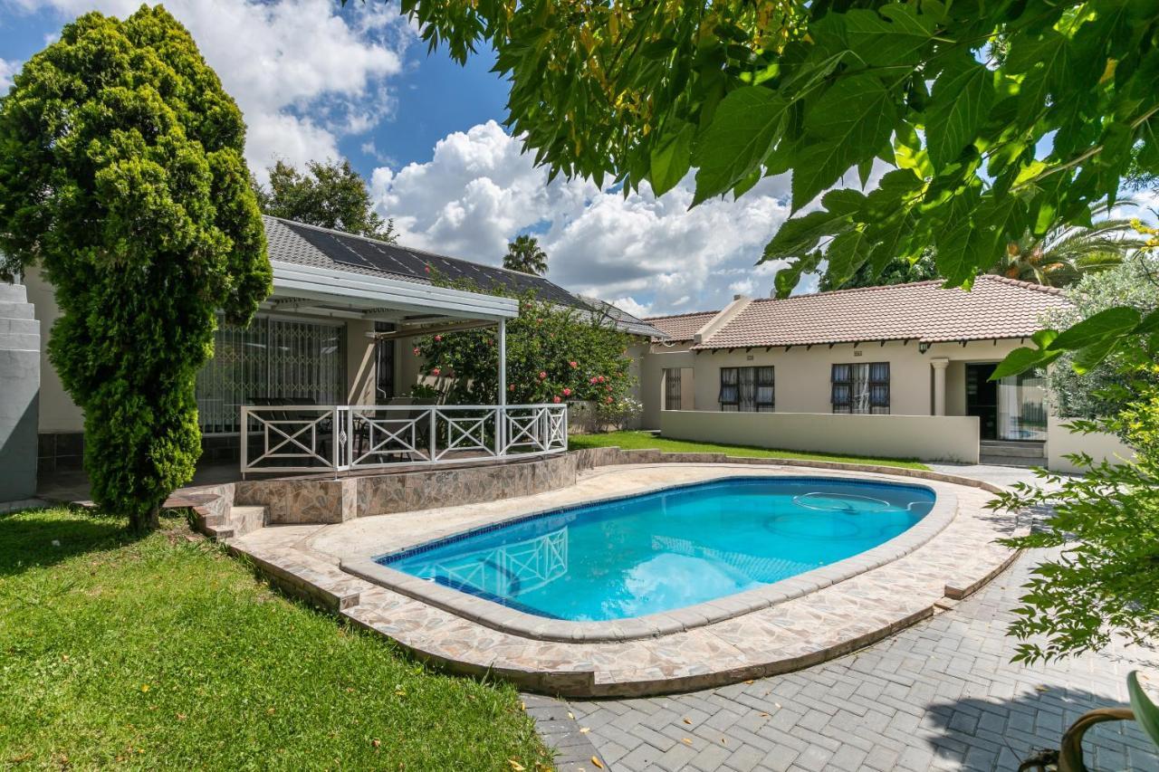 Signature Lodge Kempton Park Buitenkant foto